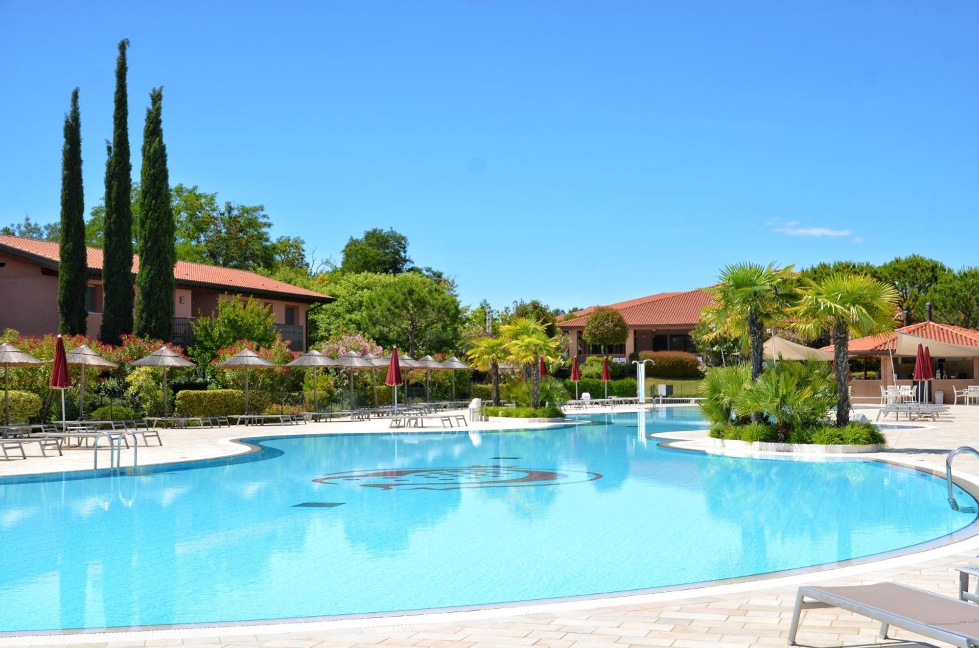 Green Village Eco Resort リニャーノ・サッビアドーロ エクステリア 写真