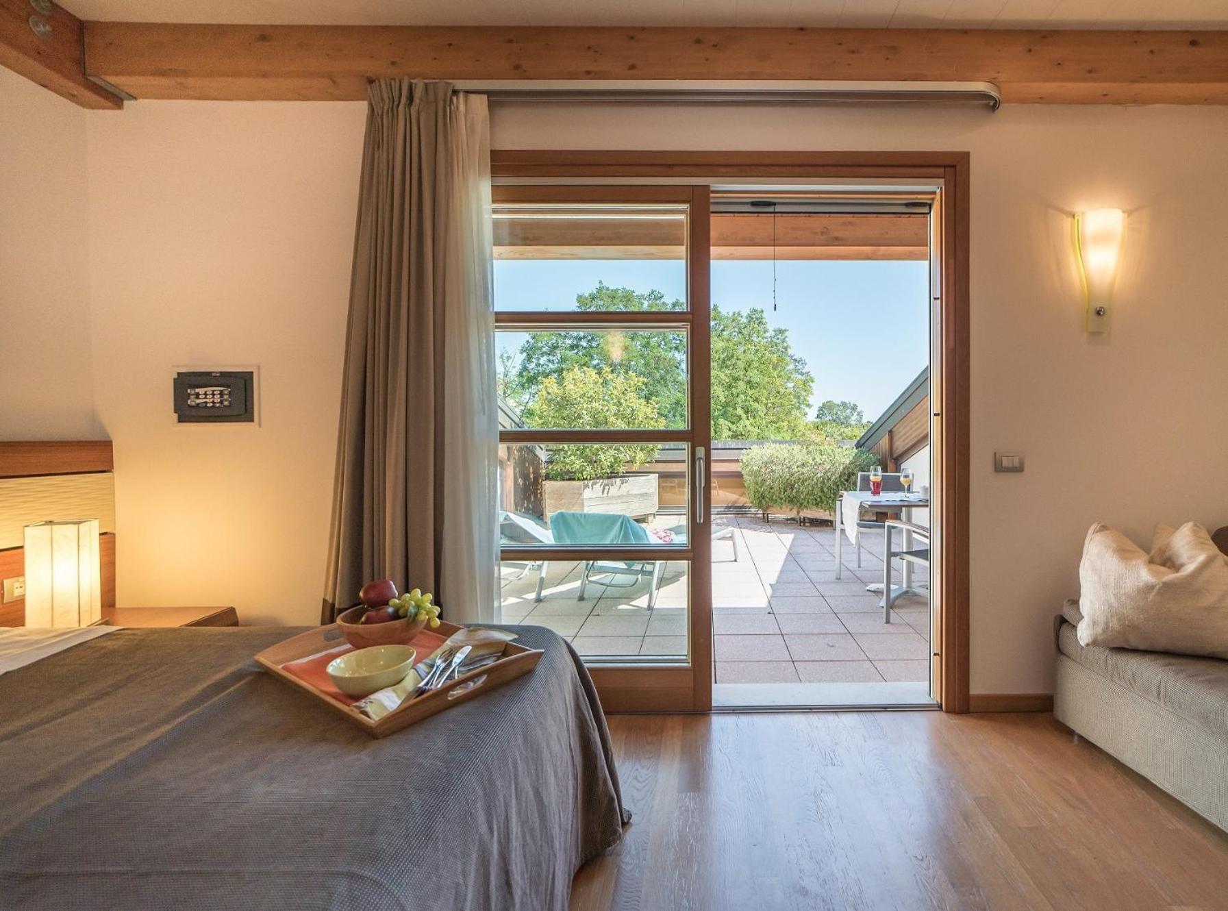 Green Village Eco Resort リニャーノ・サッビアドーロ エクステリア 写真