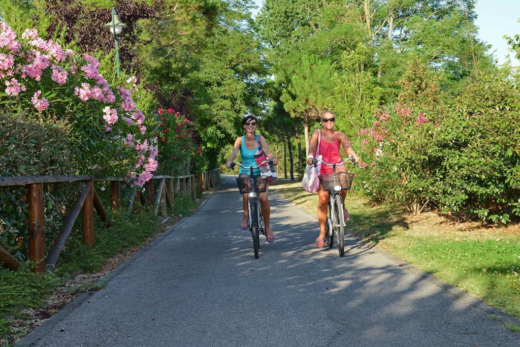 Green Village Eco Resort リニャーノ・サッビアドーロ エクステリア 写真